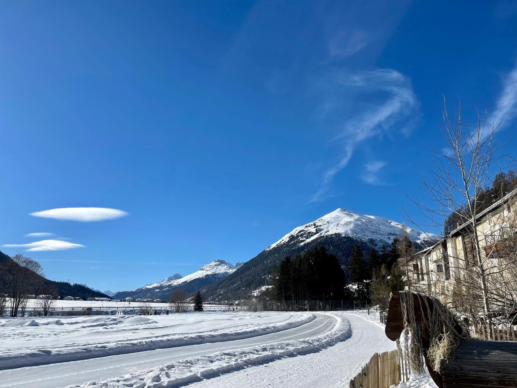 Chalet St Moritz Madulain Екстериор снимка